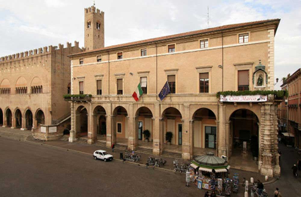 Palazzo Garampi Rimini Bed Breakfast In Italia